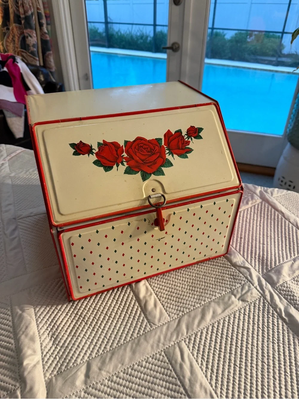 1940’s Vintage Floral Metal Bread Box/Pie Safe Red Roses Distressed Patina